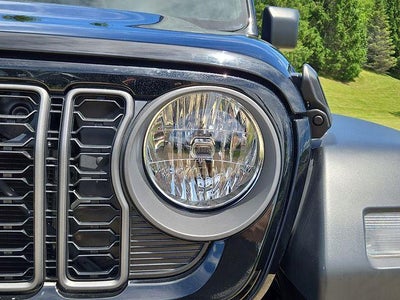 2025 Jeep Gladiator Sport S