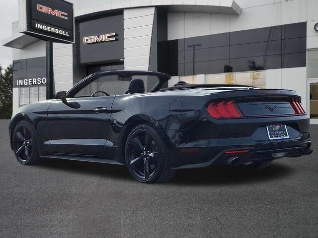 2021 Ford Mustang EcoBoost