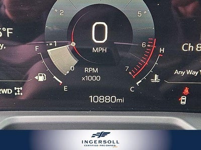 2025 GMC Acadia AT4