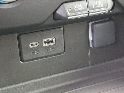 2024 GMC Yukon SLE