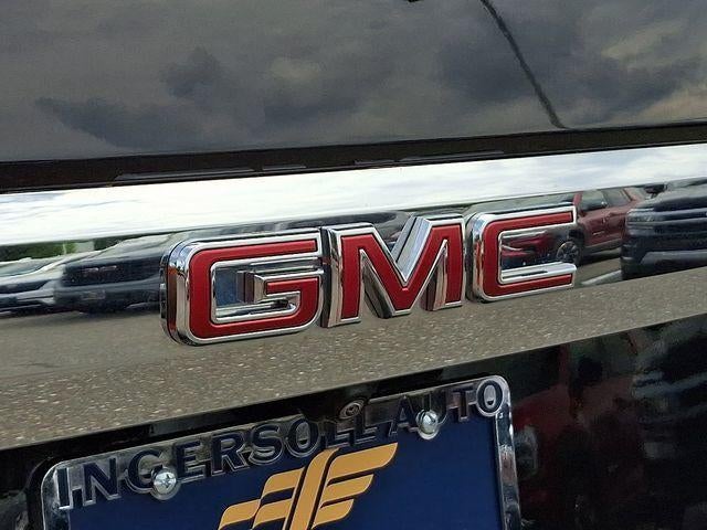 2024 GMC Yukon SLE