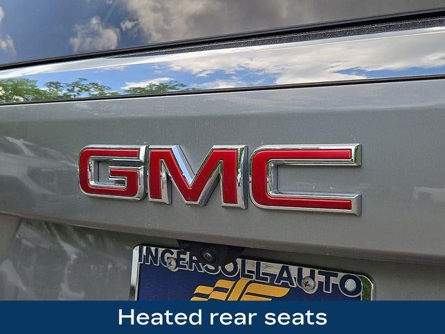 2025 GMC Yukon Elevation