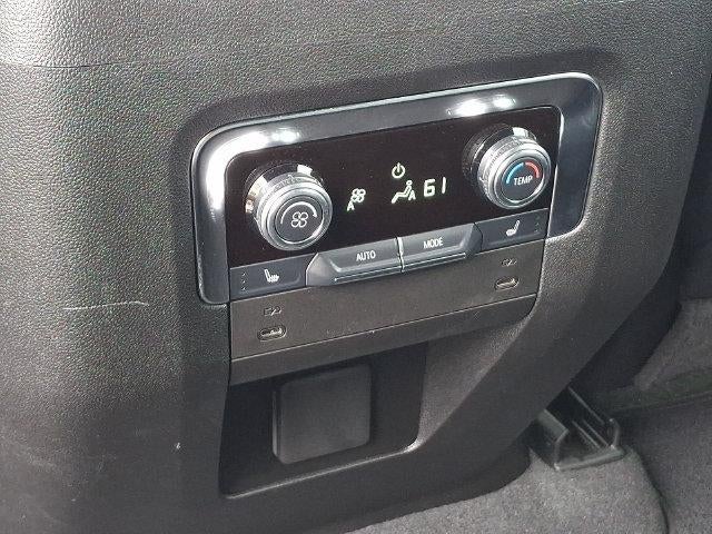 2025 GMC Yukon XL AT4