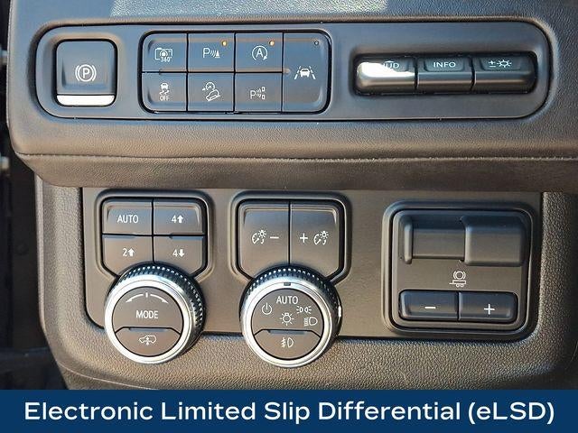 2024 GMC Yukon XL Denali Ultimate