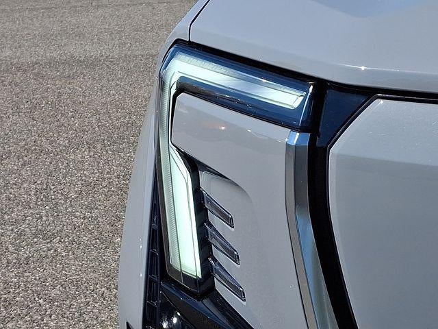 2024 GMC Sierra EV Denali Edition 1