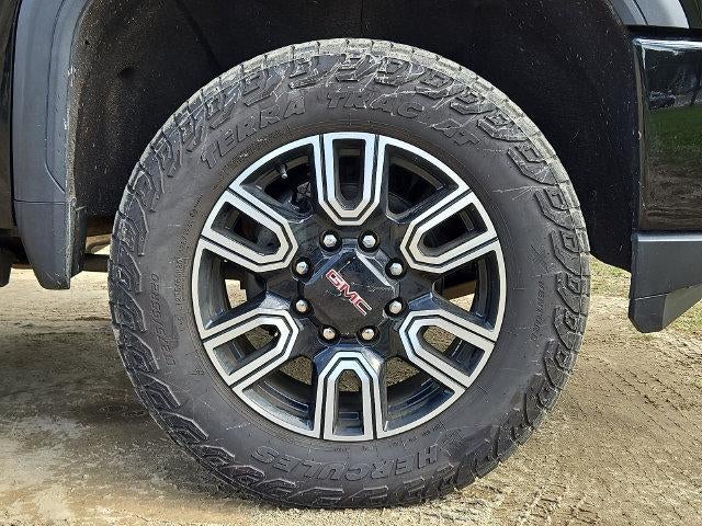 2022 GMC Sierra 2500 HD AT4