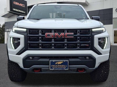 2024 GMC Canyon AT4