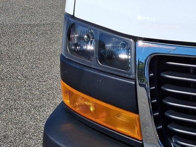 2025 GMC Savana Cargo Base