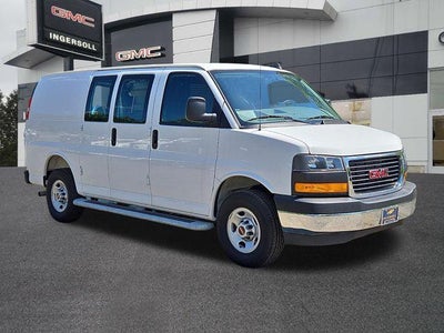 2025 GMC Savana Cargo Base