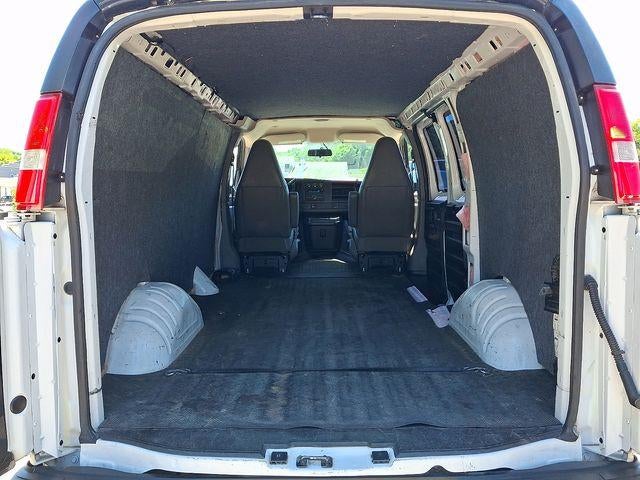 2021 GMC Savana Cargo 2500 Base