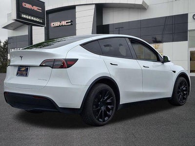 2024 Tesla Model Y Long Range