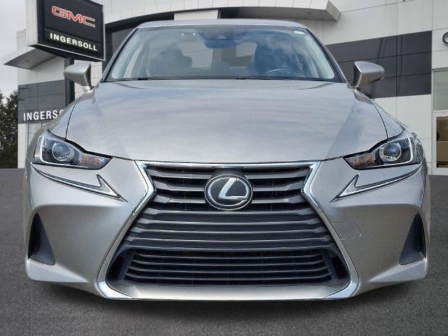 2018 Lexus IS 