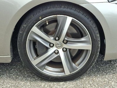 2018 Lexus IS 