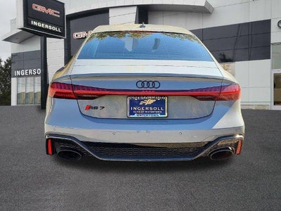 2022 Audi RS 7 Base