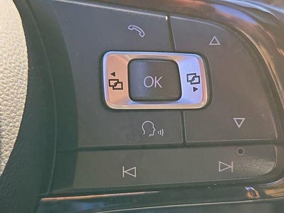 2018 Volkswagen Golf R Base