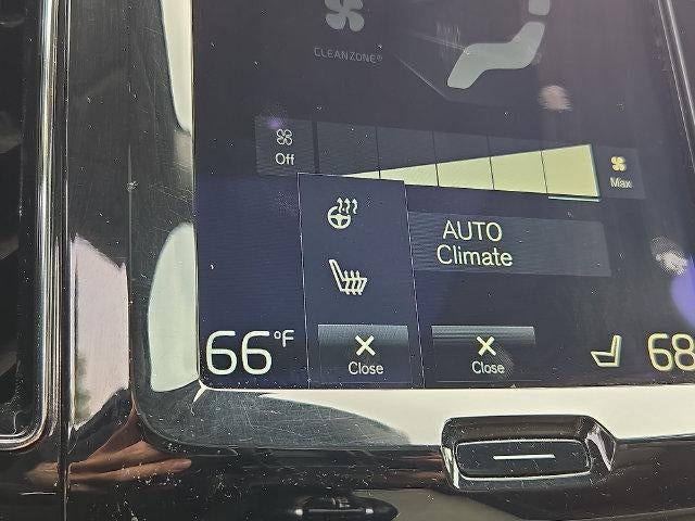 2018 Volvo XC60 Inscription