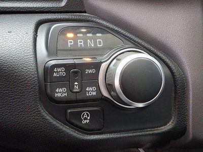 2021 RAM 1500 Big Horn Crew Cab 4x4 5'7" Box