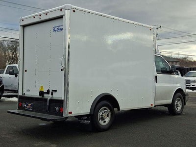 2025 Chevrolet Express Cutaway 3500 Base