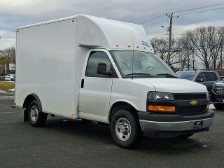 2025 Chevrolet Express Cutaway 3500 Base