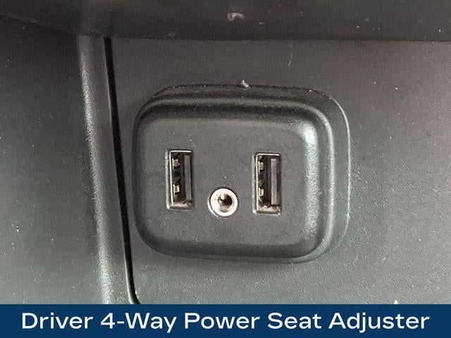 2022 Chevrolet Colorado WT