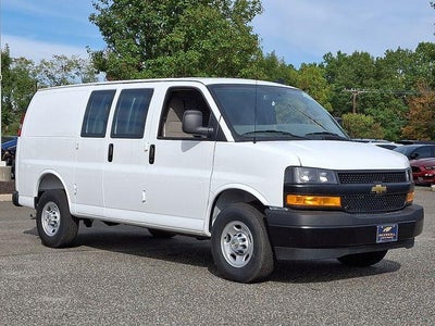2025 Chevrolet Express Cargo 3500 Base