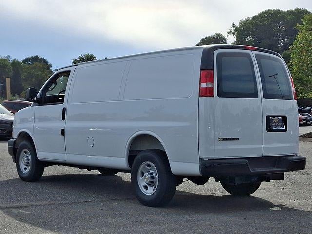 2025 Chevrolet Express Cargo 3500 Base