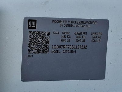 2025 GMC Savana Cutaway 3500 Base