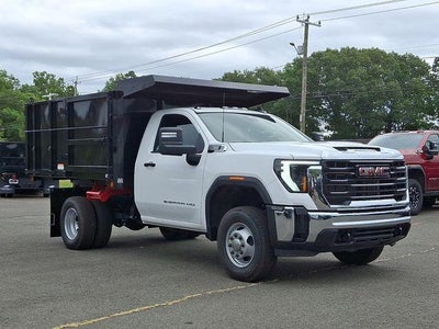 2025 GMC Sierra 3500 HD Chassis Cab Pro