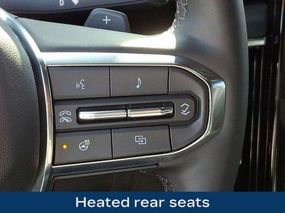 2025 GMC Yukon Elevation