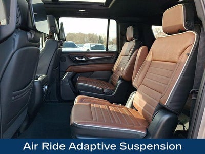 2023 GMC Yukon XL Denali Ultimate