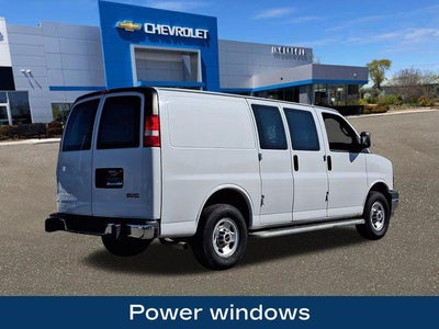 2024 GMC Savana Cargo 2500 Base
