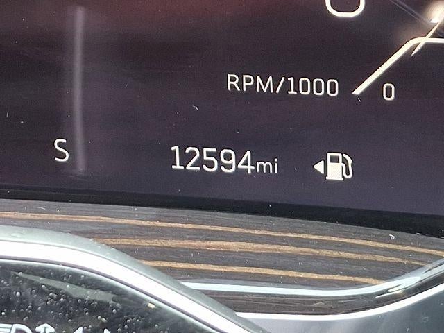 2025 Cadillac Escalade Premium Luxury