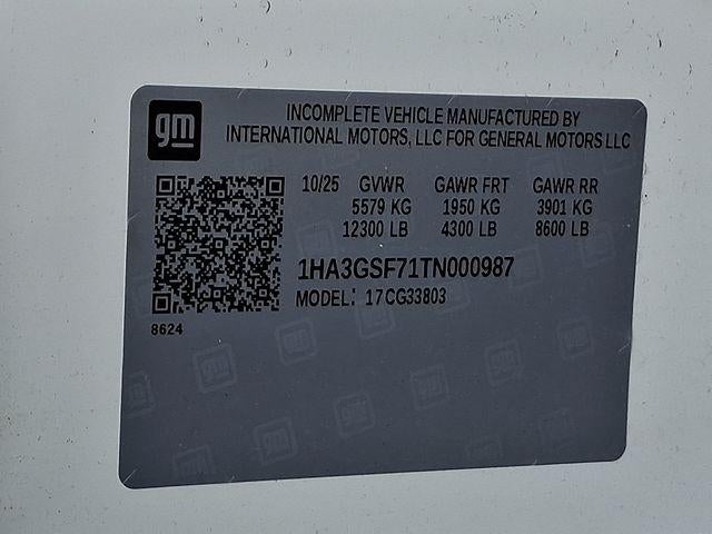 2026 Chevrolet Express Cutaway 3500 Base