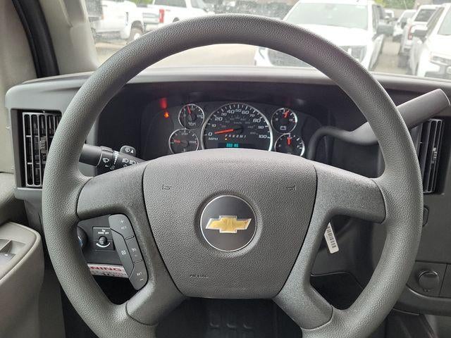 2024 Chevrolet Express Cutaway 3500 Base