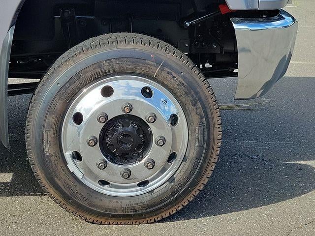 2024 Chevrolet Silverado 5500 HD Work Truck