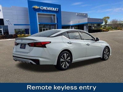 2020 Nissan Altima SL FWD