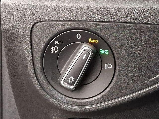 2018 Volkswagen Atlas 3.6L V6 SEL Premium