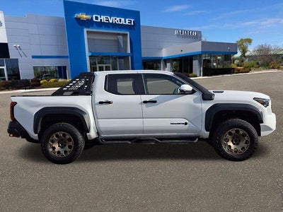 2025 Toyota Tacoma Hybrid Trailhunter