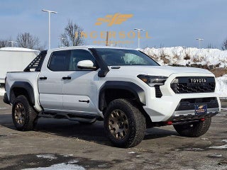 2025 Toyota Tacoma Hybrid Trailhunter