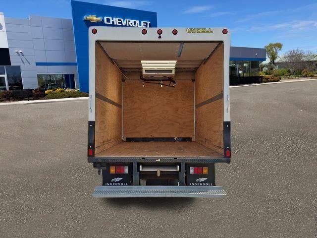 2022 Chevrolet Low Cab Forward 4500 2WD Reg Cab 132.5"