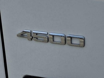 2022 Chevrolet Low Cab Forward 4500 2WD Reg Cab 132.5"