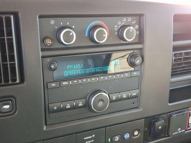 2025 GMC Savana Cutaway 3500 Base