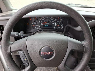 2025 GMC Savana Cutaway 3500 Base