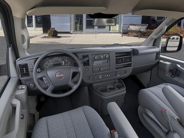 2025 GMC Savana Cutaway 3500 Base