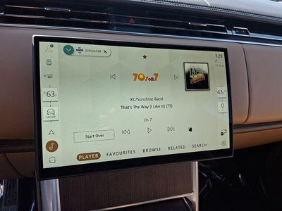 2025 Land Rover Range Rover P400 SE