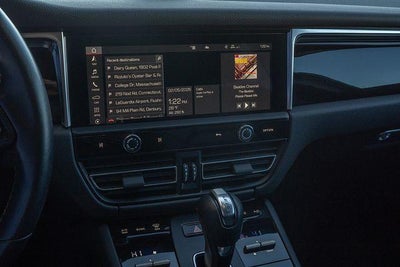 2023 Porsche Macan Base