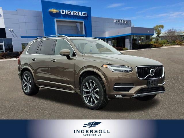 2016 Volvo XC90 T6 Momentum