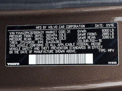 2016 Volvo XC90 T6 Momentum