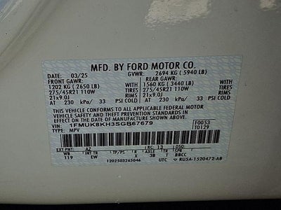 2025 Ford Explorer ST-Line