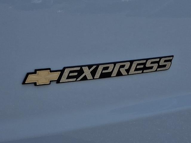 2026 Chevrolet Express Cargo Base